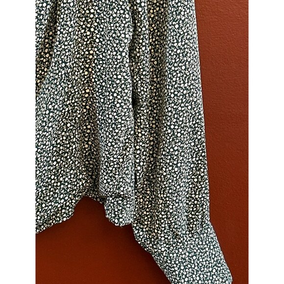 Abercrombie & Fitch Green Cottagecore Smocked Sweetheart Neckline Blouse Large - Picture 2 of 6